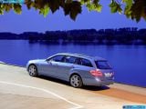 Ð¤Ð¾Ñ‚Ð¾Ð³Ñ€Ð°Ñ„Ð¸Ñ Ð°Ð²Ñ‚Ð¾Ð¼Ð¾Ð±Ð¸Ð»Ñ 2010 Mercedes-Benz E-class Estate â„–071 Ð“Ð°Ð»ÐµÑ€ÐµÑ Ñ„Ð¾Ñ‚Ð¾Ð³Ñ€Ð°Ñ„Ð¸Ð¹ и обоев рабочего Ñтола Ñ Ð¸Ð·Ð¾Ð±Ñ€Ð°Ð¶ÐµÐ½Ð¸ÐµÐ¼ ÑкÑтерьера, интерьера, конÑтрукции и дизайнерÑких риÑунков Ð°Ð²Ñ‚Ð¾Ð¼Ð¾Ð±Ð¸Ð»Ñ 2010 Mercedes-Benz E-class Estate.