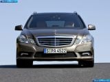 Ð¤Ð¾Ñ‚Ð¾Ð³Ñ€Ð°Ñ„Ð¸Ñ Ð°Ð²Ñ‚Ð¾Ð¼Ð¾Ð±Ð¸Ð»Ñ 2010 Mercedes-Benz E-class Estate â„–077 Ð“Ð°Ð»ÐµÑ€ÐµÑ Ñ„Ð¾Ñ‚Ð¾Ð³Ñ€Ð°Ñ„Ð¸Ð¹ и обоев рабочего Ñтола Ñ Ð¸Ð·Ð¾Ð±Ñ€Ð°Ð¶ÐµÐ½Ð¸ÐµÐ¼ ÑкÑтерьера, интерьера, конÑтрукции и дизайнерÑких риÑунков Ð°Ð²Ñ‚Ð¾Ð¼Ð¾Ð±Ð¸Ð»Ñ 2010 Mercedes-Benz E-class Estate.
