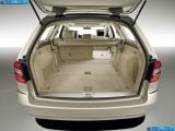 Ð¤Ð¾Ñ‚Ð¾Ð³Ñ€Ð°Ñ„Ð¸Ñ Ð°Ð²Ñ‚Ð¾Ð¼Ð¾Ð±Ð¸Ð»Ñ 2010 Mercedes-Benz E-class Estate â„–110 Ð“Ð°Ð»ÐµÑ€ÐµÑ Ñ„Ð¾Ñ‚Ð¾Ð³Ñ€Ð°Ñ„Ð¸Ð¹ и обоев рабочего Ñтола Ñ Ð¸Ð·Ð¾Ð±Ñ€Ð°Ð¶ÐµÐ½Ð¸ÐµÐ¼ ÑкÑтерьера, интерьера, конÑтрукции и дизайнерÑких риÑунков Ð°Ð²Ñ‚Ð¾Ð¼Ð¾Ð±Ð¸Ð»Ñ 2010 Mercedes-Benz E-class Estate.