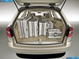 Ð¤Ð¾Ñ‚Ð¾Ð³Ñ€Ð°Ñ„Ð¸Ñ Ð°Ð²Ñ‚Ð¾Ð¼Ð¾Ð±Ð¸Ð»Ñ 2010 Mercedes-Benz E-class Estate â„–115 Ð“Ð°Ð»ÐµÑ€ÐµÑ Ñ„Ð¾Ñ‚Ð¾Ð³Ñ€Ð°Ñ„Ð¸Ð¹ и обоев рабочего Ñтола Ñ Ð¸Ð·Ð¾Ð±Ñ€Ð°Ð¶ÐµÐ½Ð¸ÐµÐ¼ ÑкÑтерьера, интерьера, конÑтрукции и дизайнерÑких риÑунков Ð°Ð²Ñ‚Ð¾Ð¼Ð¾Ð±Ð¸Ð»Ñ 2010 Mercedes-Benz E-class Estate.