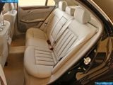 Ð¤Ð¾Ñ‚Ð¾Ð³Ñ€Ð°Ñ„Ð¸Ñ Ð°Ð²Ñ‚Ð¾Ð¼Ð¾Ð±Ð¸Ð»Ñ 2010 Mercedes-Benz E350 â„–031 Ð“Ð°Ð»ÐµÑ€ÐµÑ Ñ„Ð¾Ñ‚Ð¾Ð³Ñ€Ð°Ñ„Ð¸Ð¹ и обоев рабочего Ñтола Ñ Ð¸Ð·Ð¾Ð±Ñ€Ð°Ð¶ÐµÐ½Ð¸ÐµÐ¼ ÑкÑтерьера, интерьера, конÑтрукции и дизайнерÑких риÑунков Ð°Ð²Ñ‚Ð¾Ð¼Ð¾Ð±Ð¸Ð»Ñ 2010 Mercedes-Benz E350.