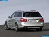 Ð¤Ð¾Ñ‚Ð¾Ð³Ñ€Ð°Ñ„Ð¸Ñ Ð°Ð²Ñ‚Ð¾Ð¼Ð¾Ð±Ð¸Ð»Ñ 2010 Mercedes-Benz E63 Amg Estate â„–024 Ð“Ð°Ð»ÐµÑ€ÐµÑ Ñ„Ð¾Ñ‚Ð¾Ð³Ñ€Ð°Ñ„Ð¸Ð¹ и обоев рабочего Ñтола Ñ Ð¸Ð·Ð¾Ð±Ñ€Ð°Ð¶ÐµÐ½Ð¸ÐµÐ¼ ÑкÑтерьера, интерьера, конÑтрукции и дизайнерÑких риÑунков Ð°Ð²Ñ‚Ð¾Ð¼Ð¾Ð±Ð¸Ð»Ñ 2010 Mercedes-Benz E63 Amg Estate.