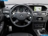 Ð¤Ð¾Ñ‚Ð¾Ð³Ñ€Ð°Ñ„Ð¸Ñ Ð°Ð²Ñ‚Ð¾Ð¼Ð¾Ð±Ð¸Ð»Ñ 2010 Mercedes-Benz E63 Amg Estate â„–028 Ð“Ð°Ð»ÐµÑ€ÐµÑ Ñ„Ð¾Ñ‚Ð¾Ð³Ñ€Ð°Ñ„Ð¸Ð¹ и обоев рабочего Ñтола Ñ Ð¸Ð·Ð¾Ð±Ñ€Ð°Ð¶ÐµÐ½Ð¸ÐµÐ¼ ÑкÑтерьера, интерьера, конÑтрукции и дизайнерÑких риÑунков Ð°Ð²Ñ‚Ð¾Ð¼Ð¾Ð±Ð¸Ð»Ñ 2010 Mercedes-Benz E63 Amg Estate.