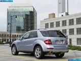 Ð¤Ð¾Ñ‚Ð¾Ð³Ñ€Ð°Ñ„Ð¸Ñ Ð°Ð²Ñ‚Ð¾Ð¼Ð¾Ð±Ð¸Ð»Ñ 2010 Mercedes-Benz Ml450 Hybrid â„–019 Ð“Ð°Ð»ÐµÑ€ÐµÑ Ñ„Ð¾Ñ‚Ð¾Ð³Ñ€Ð°Ñ„Ð¸Ð¹ и обоев рабочего Ñтола Ñ Ð¸Ð·Ð¾Ð±Ñ€Ð°Ð¶ÐµÐ½Ð¸ÐµÐ¼ ÑкÑтерьера, интерьера, конÑтрукции и дизайнерÑких риÑунков Ð°Ð²Ñ‚Ð¾Ð¼Ð¾Ð±Ð¸Ð»Ñ 2010 Mercedes-Benz Ml450 Hybrid.