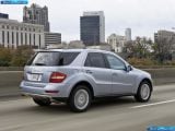 Ð¤Ð¾Ñ‚Ð¾Ð³Ñ€Ð°Ñ„Ð¸Ñ Ð°Ð²Ñ‚Ð¾Ð¼Ð¾Ð±Ð¸Ð»Ñ 2010 Mercedes-Benz Ml450 Hybrid â„–021 Ð“Ð°Ð»ÐµÑ€ÐµÑ Ñ„Ð¾Ñ‚Ð¾Ð³Ñ€Ð°Ñ„Ð¸Ð¹ и обоев рабочего Ñтола Ñ Ð¸Ð·Ð¾Ð±Ñ€Ð°Ð¶ÐµÐ½Ð¸ÐµÐ¼ ÑкÑтерьера, интерьера, конÑтрукции и дизайнерÑких риÑунков Ð°Ð²Ñ‚Ð¾Ð¼Ð¾Ð±Ð¸Ð»Ñ 2010 Mercedes-Benz Ml450 Hybrid.