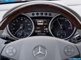 Ð¤Ð¾Ñ‚Ð¾Ð³Ñ€Ð°Ñ„Ð¸Ñ Ð°Ð²Ñ‚Ð¾Ð¼Ð¾Ð±Ð¸Ð»Ñ 2010 Mercedes-Benz Ml450 Hybrid â„–028 Ð“Ð°Ð»ÐµÑ€ÐµÑ Ñ„Ð¾Ñ‚Ð¾Ð³Ñ€Ð°Ñ„Ð¸Ð¹ и обоев рабочего Ñтола Ñ Ð¸Ð·Ð¾Ð±Ñ€Ð°Ð¶ÐµÐ½Ð¸ÐµÐ¼ ÑкÑтерьера, интерьера, конÑтрукции и дизайнерÑких риÑунков Ð°Ð²Ñ‚Ð¾Ð¼Ð¾Ð±Ð¸Ð»Ñ 2010 Mercedes-Benz Ml450 Hybrid.