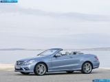Ð¤Ð¾Ñ‚Ð¾Ð³Ñ€Ð°Ñ„Ð¸Ñ Ð°Ð²Ñ‚Ð¾Ð¼Ð¾Ð±Ð¸Ð»Ñ 2011 Mercedes-Benz E-class Cabriolet â„–031 Ð“Ð°Ð»ÐµÑ€ÐµÑ Ñ„Ð¾Ñ‚Ð¾Ð³Ñ€Ð°Ñ„Ð¸Ð¹ и обоев рабочего Ñтола Ñ Ð¸Ð·Ð¾Ð±Ñ€Ð°Ð¶ÐµÐ½Ð¸ÐµÐ¼ ÑкÑтерьера, интерьера, конÑтрукции и дизайнерÑких риÑунков Ð°Ð²Ñ‚Ð¾Ð¼Ð¾Ð±Ð¸Ð»Ñ 2011 Mercedes-Benz E-class Cabriolet.