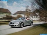 Ð¤Ð¾Ñ‚Ð¾Ð³Ñ€Ð°Ñ„Ð¸Ñ Ð°Ð²Ñ‚Ð¾Ð¼Ð¾Ð±Ð¸Ð»Ñ 2011 Mercedes-Benz E-class Cabriolet â„–032 Ð“Ð°Ð»ÐµÑ€ÐµÑ Ñ„Ð¾Ñ‚Ð¾Ð³Ñ€Ð°Ñ„Ð¸Ð¹ и обоев рабочего Ñтола Ñ Ð¸Ð·Ð¾Ð±Ñ€Ð°Ð¶ÐµÐ½Ð¸ÐµÐ¼ ÑкÑтерьера, интерьера, конÑтрукции и дизайнерÑких риÑунков Ð°Ð²Ñ‚Ð¾Ð¼Ð¾Ð±Ð¸Ð»Ñ 2011 Mercedes-Benz E-class Cabriolet.