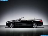 Ð¤Ð¾Ñ‚Ð¾Ð³Ñ€Ð°Ñ„Ð¸Ñ Ð°Ð²Ñ‚Ð¾Ð¼Ð¾Ð±Ð¸Ð»Ñ 2011 Mercedes-Benz E-class Cabriolet â„–120 Ð“Ð°Ð»ÐµÑ€ÐµÑ Ñ„Ð¾Ñ‚Ð¾Ð³Ñ€Ð°Ñ„Ð¸Ð¹ и обоев рабочего Ñтола Ñ Ð¸Ð·Ð¾Ð±Ñ€Ð°Ð¶ÐµÐ½Ð¸ÐµÐ¼ ÑкÑтерьера, интерьера, конÑтрукции и дизайнерÑких риÑунков Ð°Ð²Ñ‚Ð¾Ð¼Ð¾Ð±Ð¸Ð»Ñ 2011 Mercedes-Benz E-class Cabriolet.
