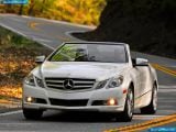 Ð¤Ð¾Ñ‚Ð¾Ð³Ñ€Ð°Ñ„Ð¸Ñ Ð°Ð²Ñ‚Ð¾Ð¼Ð¾Ð±Ð¸Ð»Ñ 2011 Mercedes-Benz E350 Cabriolet â„–011 Ð“Ð°Ð»ÐµÑ€ÐµÑ Ñ„Ð¾Ñ‚Ð¾Ð³Ñ€Ð°Ñ„Ð¸Ð¹ и обоев рабочего Ñтола Ñ Ð¸Ð·Ð¾Ð±Ñ€Ð°Ð¶ÐµÐ½Ð¸ÐµÐ¼ ÑкÑтерьера, интерьера, конÑтрукции и дизайнерÑких риÑунков Ð°Ð²Ñ‚Ð¾Ð¼Ð¾Ð±Ð¸Ð»Ñ 2011 Mercedes-Benz E350 Cabriolet.