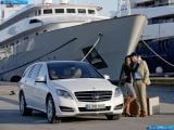 Ð¤Ð¾Ñ‚Ð¾Ð³Ñ€Ð°Ñ„Ð¸Ñ Ð°Ð²Ñ‚Ð¾Ð¼Ð¾Ð±Ð¸Ð»Ñ 2011 Mercedes-Benz R-class â„–021 Ð“Ð°Ð»ÐµÑ€ÐµÑ Ñ„Ð¾Ñ‚Ð¾Ð³Ñ€Ð°Ñ„Ð¸Ð¹ и обоев рабочего Ñтола Ñ Ð¸Ð·Ð¾Ð±Ñ€Ð°Ð¶ÐµÐ½Ð¸ÐµÐ¼ ÑкÑтерьера, интерьера, конÑтрукции и дизайнерÑких риÑунков Ð°Ð²Ñ‚Ð¾Ð¼Ð¾Ð±Ð¸Ð»Ñ 2011 Mercedes-Benz R-class.