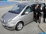 Ð¤Ð¾Ñ‚Ð¾Ð³Ñ€Ð°Ñ„Ð¸Ñ Ð°Ð²Ñ‚Ð¾Ð¼Ð¾Ð±Ð¸Ð»Ñ 2011 Mercedes-Benz Viano â„–082 Ð“Ð°Ð»ÐµÑ€ÐµÑ Ñ„Ð¾Ñ‚Ð¾Ð³Ñ€Ð°Ñ„Ð¸Ð¹ и обоев рабочего Ñтола Ñ Ð¸Ð·Ð¾Ð±Ñ€Ð°Ð¶ÐµÐ½Ð¸ÐµÐ¼ ÑкÑтерьера, интерьера, конÑтрукции и дизайнерÑких риÑунков Ð°Ð²Ñ‚Ð¾Ð¼Ð¾Ð±Ð¸Ð»Ñ 2011 Mercedes-Benz Viano.