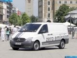 Ð“Ð°Ð»ÐµÑ€ÐµÑ Ñ„Ð¾Ñ‚Ð¾Ð³Ñ€Ð°Ñ„Ð¸Ð¹ Ð¸ Ð¾Ð±Ð¾ÐµÐ² Ñ€Ð°Ð±Ð¾Ñ‡ÐµÐ³Ð¾ ÑÑ‚Ð¾Ð»Ð° Ñ Ð¸Ð·Ð¾Ð±Ñ€Ð°Ð¶ÐµÐ½Ð¸ÐµÐ¼ ÑÐºÑÑ‚ÐµÑ€ÑŒÐµÑ€Ð°, Ð¸Ð½Ñ‚ÐµÑ€ÑŒÐµÑ€Ð°, ÐºÐ¾Ð½ÑÑ‚Ñ€ÑƒÐºÑ†Ð¸Ð¸ Ð¸ Ð´Ð¸Ð·Ð°Ð¹Ð½ÐµÑ€ÑÐºÐ¸Ñ… Ñ€Ð¸ÑÑƒÐ½ÐºÐ¾Ð² Ð°Ð²Ñ‚Ð¾Ð¼Ð¾Ð±Ð¸Ð»Ñ 2011 Mercedes-Benz Vito E-cell.