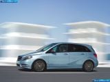 Ð¤Ð¾Ñ‚Ð¾Ð³Ñ€Ð°Ñ„Ð¸Ñ Ð°Ð²Ñ‚Ð¾Ð¼Ð¾Ð±Ð¸Ð»Ñ 2012 Mercedes-Benz B-class â„–032 Ð“Ð°Ð»ÐµÑ€ÐµÑ Ñ„Ð¾Ñ‚Ð¾Ð³Ñ€Ð°Ñ„Ð¸Ð¹ и обоев рабочего Ñтола Ñ Ð¸Ð·Ð¾Ð±Ñ€Ð°Ð¶ÐµÐ½Ð¸ÐµÐ¼ ÑкÑтерьера, интерьера, конÑтрукции и дизайнерÑких риÑунков Ð°Ð²Ñ‚Ð¾Ð¼Ð¾Ð±Ð¸Ð»Ñ 2012 Mercedes-Benz B-class.