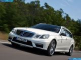 Ð¤Ð¾Ñ‚Ð¾Ð³Ñ€Ð°Ñ„Ð¸Ñ Ð°Ð²Ñ‚Ð¾Ð¼Ð¾Ð±Ð¸Ð»Ñ 2012 Mercedes-Benz E63 Amg Wagon â„–004 Ð“Ð°Ð»ÐµÑ€ÐµÑ Ñ„Ð¾Ñ‚Ð¾Ð³Ñ€Ð°Ñ„Ð¸Ð¹ и обоев рабочего Ñтола Ñ Ð¸Ð·Ð¾Ð±Ñ€Ð°Ð¶ÐµÐ½Ð¸ÐµÐ¼ ÑкÑтерьера, интерьера, конÑтрукции и дизайнерÑких риÑунков Ð°Ð²Ñ‚Ð¾Ð¼Ð¾Ð±Ð¸Ð»Ñ 2012 Mercedes-Benz E63 Amg Wagon.