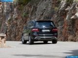 Ð¤Ð¾Ñ‚Ð¾Ð³Ñ€Ð°Ñ„Ð¸Ñ Ð°Ð²Ñ‚Ð¾Ð¼Ð¾Ð±Ð¸Ð»Ñ 2012 Mercedes-Benz M-class â„–131 Ð“Ð°Ð»ÐµÑ€ÐµÑ Ñ„Ð¾Ñ‚Ð¾Ð³Ñ€Ð°Ñ„Ð¸Ð¹ и обоев рабочего Ñтола Ñ Ð¸Ð·Ð¾Ð±Ñ€Ð°Ð¶ÐµÐ½Ð¸ÐµÐ¼ ÑкÑтерьера, интерьера, конÑтрукции и дизайнерÑких риÑунков Ð°Ð²Ñ‚Ð¾Ð¼Ð¾Ð±Ð¸Ð»Ñ 2012 Mercedes-Benz M-class.