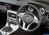 Ð¤Ð¾Ñ‚Ð¾Ð³Ñ€Ð°Ñ„Ð¸Ñ Ð°Ð²Ñ‚Ð¾Ð¼Ð¾Ð±Ð¸Ð»Ñ 2012 Mercedes-Benz SLK 250 UK-version â„–067 Ð“Ð°Ð»ÐµÑ€ÐµÑ Ñ„Ð¾Ñ‚Ð¾Ð³Ñ€Ð°Ñ„Ð¸Ð¹ и обоев рабочего Ñтола Ñ Ð¸Ð·Ð¾Ð±Ñ€Ð°Ð¶ÐµÐ½Ð¸ÐµÐ¼ ÑкÑтерьера, интерьера, конÑтрукции и дизайнерÑких риÑунков Ð°Ð²Ñ‚Ð¾Ð¼Ð¾Ð±Ð¸Ð»Ñ 2012 Mercedes-Benz SLK 250 UK-version.
