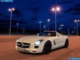 Ð¤Ð¾Ñ‚Ð¾Ð³Ñ€Ð°Ñ„Ð¸Ñ Ð°Ð²Ñ‚Ð¾Ð¼Ð¾Ð±Ð¸Ð»Ñ 2012 Mercedes-Benz Sls Amg Roadster â„–034 Ð“Ð°Ð»ÐµÑ€ÐµÑ Ñ„Ð¾Ñ‚Ð¾Ð³Ñ€Ð°Ñ„Ð¸Ð¹ и обоев рабочего Ñтола Ñ Ð¸Ð·Ð¾Ð±Ñ€Ð°Ð¶ÐµÐ½Ð¸ÐµÐ¼ ÑкÑтерьера, интерьера, конÑтрукции и дизайнерÑких риÑунков Ð°Ð²Ñ‚Ð¾Ð¼Ð¾Ð±Ð¸Ð»Ñ 2012 Mercedes-Benz Sls Amg Roadster.