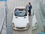 Ð¤Ð¾Ñ‚Ð¾Ð³Ñ€Ð°Ñ„Ð¸Ñ Ð°Ð²Ñ‚Ð¾Ð¼Ð¾Ð±Ð¸Ð»Ñ 2012 Mercedes-Benz Sls Amg Roadster â„–125 Ð“Ð°Ð»ÐµÑ€ÐµÑ Ñ„Ð¾Ñ‚Ð¾Ð³Ñ€Ð°Ñ„Ð¸Ð¹ и обоев рабочего Ñтола Ñ Ð¸Ð·Ð¾Ð±Ñ€Ð°Ð¶ÐµÐ½Ð¸ÐµÐ¼ ÑкÑтерьера, интерьера, конÑтрукции и дизайнерÑких риÑунков Ð°Ð²Ñ‚Ð¾Ð¼Ð¾Ð±Ð¸Ð»Ñ 2012 Mercedes-Benz Sls Amg Roadster.