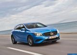 Ð¤Ð¾Ñ‚Ð¾Ð³Ñ€Ð°Ñ„Ð¸Ñ Ð°Ð²Ñ‚Ð¾Ð¼Ð¾Ð±Ð¸Ð»Ñ 2013 Mercedes-Benz A-class â„–021 Ð“Ð°Ð»ÐµÑ€ÐµÑ Ñ„Ð¾Ñ‚Ð¾Ð³Ñ€Ð°Ñ„Ð¸Ð¹ и обоев рабочего Ñтола Ñ Ð¸Ð·Ð¾Ð±Ñ€Ð°Ð¶ÐµÐ½Ð¸ÐµÐ¼ ÑкÑтерьера, интерьера, конÑтрукции и дизайнерÑких риÑунков Ð°Ð²Ñ‚Ð¾Ð¼Ð¾Ð±Ð¸Ð»Ñ 2013 Mercedes-Benz A-class.