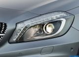 Ð¤Ð¾Ñ‚Ð¾Ð³Ñ€Ð°Ñ„Ð¸Ñ Ð°Ð²Ñ‚Ð¾Ð¼Ð¾Ð±Ð¸Ð»Ñ 2013 Mercedes-Benz A-class â„–174 Ð“Ð°Ð»ÐµÑ€ÐµÑ Ñ„Ð¾Ñ‚Ð¾Ð³Ñ€Ð°Ñ„Ð¸Ð¹ и обоев рабочего Ñтола Ñ Ð¸Ð·Ð¾Ð±Ñ€Ð°Ð¶ÐµÐ½Ð¸ÐµÐ¼ ÑкÑтерьера, интерьера, конÑтрукции и дизайнерÑких риÑунков Ð°Ð²Ñ‚Ð¾Ð¼Ð¾Ð±Ð¸Ð»Ñ 2013 Mercedes-Benz A-class.