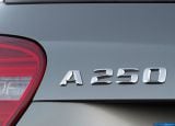Ð¤Ð¾Ñ‚Ð¾Ð³Ñ€Ð°Ñ„Ð¸Ñ Ð°Ð²Ñ‚Ð¾Ð¼Ð¾Ð±Ð¸Ð»Ñ 2013 Mercedes-Benz A-class â„–177 Ð“Ð°Ð»ÐµÑ€ÐµÑ Ñ„Ð¾Ñ‚Ð¾Ð³Ñ€Ð°Ñ„Ð¸Ð¹ и обоев рабочего Ñтола Ñ Ð¸Ð·Ð¾Ð±Ñ€Ð°Ð¶ÐµÐ½Ð¸ÐµÐ¼ ÑкÑтерьера, интерьера, конÑтрукции и дизайнерÑких риÑунков Ð°Ð²Ñ‚Ð¾Ð¼Ð¾Ð±Ð¸Ð»Ñ 2013 Mercedes-Benz A-class.