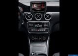Ð¤Ð¾Ñ‚Ð¾Ð³Ñ€Ð°Ñ„Ð¸Ñ Ð°Ð²Ñ‚Ð¾Ð¼Ð¾Ð±Ð¸Ð»Ñ 2013 Mercedes-Benz A-class â„–191 Ð“Ð°Ð»ÐµÑ€ÐµÑ Ñ„Ð¾Ñ‚Ð¾Ð³Ñ€Ð°Ñ„Ð¸Ð¹ и обоев рабочего Ñтола Ñ Ð¸Ð·Ð¾Ð±Ñ€Ð°Ð¶ÐµÐ½Ð¸ÐµÐ¼ ÑкÑтерьера, интерьера, конÑтрукции и дизайнерÑких риÑунков Ð°Ð²Ñ‚Ð¾Ð¼Ð¾Ð±Ð¸Ð»Ñ 2013 Mercedes-Benz A-class.