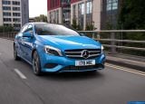 Ð¤Ð¾Ñ‚Ð¾Ð³Ñ€Ð°Ñ„Ð¸Ñ Ð°Ð²Ñ‚Ð¾Ð¼Ð¾Ð±Ð¸Ð»Ñ 2013 Mercedes-Benz A-class UK-version â„–033 Ð“Ð°Ð»ÐµÑ€ÐµÑ Ñ„Ð¾Ñ‚Ð¾Ð³Ñ€Ð°Ñ„Ð¸Ð¹ и обоев рабочего Ñтола Ñ Ð¸Ð·Ð¾Ð±Ñ€Ð°Ð¶ÐµÐ½Ð¸ÐµÐ¼ ÑкÑтерьера, интерьера, конÑтрукции и дизайнерÑких риÑунков Ð°Ð²Ñ‚Ð¾Ð¼Ð¾Ð±Ð¸Ð»Ñ 2013 Mercedes-Benz A-class UK-version.