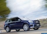 Ð¤Ð¾Ñ‚Ð¾Ð³Ñ€Ð°Ñ„Ð¸Ñ Ð°Ð²Ñ‚Ð¾Ð¼Ð¾Ð±Ð¸Ð»Ñ 2013 Mercedes-Benz GL-class â„–022 Ð“Ð°Ð»ÐµÑ€ÐµÑ Ñ„Ð¾Ñ‚Ð¾Ð³Ñ€Ð°Ñ„Ð¸Ð¹ и обоев рабочего Ñтола Ñ Ð¸Ð·Ð¾Ð±Ñ€Ð°Ð¶ÐµÐ½Ð¸ÐµÐ¼ ÑкÑтерьера, интерьера, конÑтрукции и дизайнерÑких риÑунков Ð°Ð²Ñ‚Ð¾Ð¼Ð¾Ð±Ð¸Ð»Ñ 2013 Mercedes-Benz GL-class.