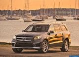 Ð¤Ð¾Ñ‚Ð¾Ð³Ñ€Ð°Ñ„Ð¸Ñ Ð°Ð²Ñ‚Ð¾Ð¼Ð¾Ð±Ð¸Ð»Ñ 2013 Mercedes-Benz GL-class â„–040 Ð“Ð°Ð»ÐµÑ€ÐµÑ Ñ„Ð¾Ñ‚Ð¾Ð³Ñ€Ð°Ñ„Ð¸Ð¹ и обоев рабочего Ñтола Ñ Ð¸Ð·Ð¾Ð±Ñ€Ð°Ð¶ÐµÐ½Ð¸ÐµÐ¼ ÑкÑтерьера, интерьера, конÑтрукции и дизайнерÑких риÑунков Ð°Ð²Ñ‚Ð¾Ð¼Ð¾Ð±Ð¸Ð»Ñ 2013 Mercedes-Benz GL-class.