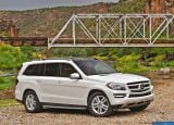 Ð¤Ð¾Ñ‚Ð¾Ð³Ñ€Ð°Ñ„Ð¸Ñ Ð°Ð²Ñ‚Ð¾Ð¼Ð¾Ð±Ð¸Ð»Ñ 2013 Mercedes-Benz GL-class â„–055 Ð“Ð°Ð»ÐµÑ€ÐµÑ Ñ„Ð¾Ñ‚Ð¾Ð³Ñ€Ð°Ñ„Ð¸Ð¹ и обоев рабочего Ñтола Ñ Ð¸Ð·Ð¾Ð±Ñ€Ð°Ð¶ÐµÐ½Ð¸ÐµÐ¼ ÑкÑтерьера, интерьера, конÑтрукции и дизайнерÑких риÑунков Ð°Ð²Ñ‚Ð¾Ð¼Ð¾Ð±Ð¸Ð»Ñ 2013 Mercedes-Benz GL-class.