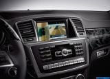 Ð¤Ð¾Ñ‚Ð¾Ð³Ñ€Ð°Ñ„Ð¸Ñ Ð°Ð²Ñ‚Ð¾Ð¼Ð¾Ð±Ð¸Ð»Ñ 2013 Mercedes-Benz GL-class â„–145 Ð“Ð°Ð»ÐµÑ€ÐµÑ Ñ„Ð¾Ñ‚Ð¾Ð³Ñ€Ð°Ñ„Ð¸Ð¹ и обоев рабочего Ñтола Ñ Ð¸Ð·Ð¾Ð±Ñ€Ð°Ð¶ÐµÐ½Ð¸ÐµÐ¼ ÑкÑтерьера, интерьера, конÑтрукции и дизайнерÑких риÑунков Ð°Ð²Ñ‚Ð¾Ð¼Ð¾Ð±Ð¸Ð»Ñ 2013 Mercedes-Benz GL-class.
