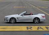 Ð¤Ð¾Ñ‚Ð¾Ð³Ñ€Ð°Ñ„Ð¸Ñ Ð°Ð²Ñ‚Ð¾Ð¼Ð¾Ð±Ð¸Ð»Ñ 2013 Mercedes-Benz SL-class â„–042 Ð“Ð°Ð»ÐµÑ€ÐµÑ Ñ„Ð¾Ñ‚Ð¾Ð³Ñ€Ð°Ñ„Ð¸Ð¹ и обоев рабочего Ñтола Ñ Ð¸Ð·Ð¾Ð±Ñ€Ð°Ð¶ÐµÐ½Ð¸ÐµÐ¼ ÑкÑтерьера, интерьера, конÑтрукции и дизайнерÑких риÑунков Ð°Ð²Ñ‚Ð¾Ð¼Ð¾Ð±Ð¸Ð»Ñ 2013 Mercedes-Benz SL-class.