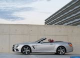 Ð¤Ð¾Ñ‚Ð¾Ð³Ñ€Ð°Ñ„Ð¸Ñ Ð°Ð²Ñ‚Ð¾Ð¼Ð¾Ð±Ð¸Ð»Ñ 2013 Mercedes-Benz SL-class â„–053 Ð“Ð°Ð»ÐµÑ€ÐµÑ Ñ„Ð¾Ñ‚Ð¾Ð³Ñ€Ð°Ñ„Ð¸Ð¹ и обоев рабочего Ñтола Ñ Ð¸Ð·Ð¾Ð±Ñ€Ð°Ð¶ÐµÐ½Ð¸ÐµÐ¼ ÑкÑтерьера, интерьера, конÑтрукции и дизайнерÑких риÑунков Ð°Ð²Ñ‚Ð¾Ð¼Ð¾Ð±Ð¸Ð»Ñ 2013 Mercedes-Benz SL-class.