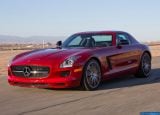 Ð¤Ð¾Ñ‚Ð¾Ð³Ñ€Ð°Ñ„Ð¸Ñ Ð°Ð²Ñ‚Ð¾Ð¼Ð¾Ð±Ð¸Ð»Ñ 2013 Mercedes-Benz SLS AMG GT â„–044 Ð“Ð°Ð»ÐµÑ€ÐµÑ Ñ„Ð¾Ñ‚Ð¾Ð³Ñ€Ð°Ñ„Ð¸Ð¹ и обоев рабочего Ñтола Ñ Ð¸Ð·Ð¾Ð±Ñ€Ð°Ð¶ÐµÐ½Ð¸ÐµÐ¼ ÑкÑтерьера, интерьера, конÑтрукции и дизайнерÑких риÑунков Ð°Ð²Ñ‚Ð¾Ð¼Ð¾Ð±Ð¸Ð»Ñ 2013 Mercedes-Benz SLS AMG GT.