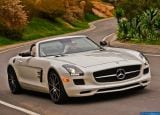 Ð¤Ð¾Ñ‚Ð¾Ð³Ñ€Ð°Ñ„Ð¸Ñ Ð°Ð²Ñ‚Ð¾Ð¼Ð¾Ð±Ð¸Ð»Ñ 2013 Mercedes-Benz SLS AMG GT Roadster â„–020 Ð“Ð°Ð»ÐµÑ€ÐµÑ Ñ„Ð¾Ñ‚Ð¾Ð³Ñ€Ð°Ñ„Ð¸Ð¹ и обоев рабочего Ñтола Ñ Ð¸Ð·Ð¾Ð±Ñ€Ð°Ð¶ÐµÐ½Ð¸ÐµÐ¼ ÑкÑтерьера, интерьера, конÑтрукции и дизайнерÑких риÑунков Ð°Ð²Ñ‚Ð¾Ð¼Ð¾Ð±Ð¸Ð»Ñ 2013 Mercedes-Benz SLS AMG GT Roadster.