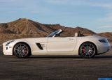 Ð¤Ð¾Ñ‚Ð¾Ð³Ñ€Ð°Ñ„Ð¸Ñ Ð°Ð²Ñ‚Ð¾Ð¼Ð¾Ð±Ð¸Ð»Ñ 2013 Mercedes-Benz SLS AMG GT Roadster â„–072 Ð“Ð°Ð»ÐµÑ€ÐµÑ Ñ„Ð¾Ñ‚Ð¾Ð³Ñ€Ð°Ñ„Ð¸Ð¹ и обоев рабочего Ñтола Ñ Ð¸Ð·Ð¾Ð±Ñ€Ð°Ð¶ÐµÐ½Ð¸ÐµÐ¼ ÑкÑтерьера, интерьера, конÑтрукции и дизайнерÑких риÑунков Ð°Ð²Ñ‚Ð¾Ð¼Ð¾Ð±Ð¸Ð»Ñ 2013 Mercedes-Benz SLS AMG GT Roadster.