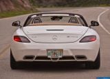 Ð¤Ð¾Ñ‚Ð¾Ð³Ñ€Ð°Ñ„Ð¸Ñ Ð°Ð²Ñ‚Ð¾Ð¼Ð¾Ð±Ð¸Ð»Ñ 2013 Mercedes-Benz SLS AMG GT Roadster â„–109 Ð“Ð°Ð»ÐµÑ€ÐµÑ Ñ„Ð¾Ñ‚Ð¾Ð³Ñ€Ð°Ñ„Ð¸Ð¹ и обоев рабочего Ñтола Ñ Ð¸Ð·Ð¾Ð±Ñ€Ð°Ð¶ÐµÐ½Ð¸ÐµÐ¼ ÑкÑтерьера, интерьера, конÑтрукции и дизайнерÑких риÑунков Ð°Ð²Ñ‚Ð¾Ð¼Ð¾Ð±Ð¸Ð»Ñ 2013 Mercedes-Benz SLS AMG GT Roadster.