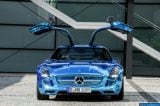Ð¤Ð¾Ñ‚Ð¾Ð³Ñ€Ð°Ñ„Ð¸Ñ Ð°Ð²Ñ‚Ð¾Ð¼Ð¾Ð±Ð¸Ð»Ñ 2013 Mercedes-Benz SLS Electric Drive â„–023 Ð“Ð°Ð»ÐµÑ€ÐµÑ Ñ„Ð¾Ñ‚Ð¾Ð³Ñ€Ð°Ñ„Ð¸Ð¹ и обоев рабочего Ñтола Ñ Ð¸Ð·Ð¾Ð±Ñ€Ð°Ð¶ÐµÐ½Ð¸ÐµÐ¼ ÑкÑтерьера, интерьера, конÑтрукции и дизайнерÑких риÑунков Ð°Ð²Ñ‚Ð¾Ð¼Ð¾Ð±Ð¸Ð»Ñ 2013 Mercedes-Benz SLS Electric Drive.