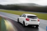 Ð¤Ð¾Ñ‚Ð¾Ð³Ñ€Ð°Ñ„Ð¸Ñ Ð°Ð²Ñ‚Ð¾Ð¼Ð¾Ð±Ð¸Ð»Ñ 2014 Mercedes-Benz A45 AMG â„–006 Ð“Ð°Ð»ÐµÑ€ÐµÑ Ñ„Ð¾Ñ‚Ð¾Ð³Ñ€Ð°Ñ„Ð¸Ð¹ и обоев рабочего Ñтола Ñ Ð¸Ð·Ð¾Ð±Ñ€Ð°Ð¶ÐµÐ½Ð¸ÐµÐ¼ ÑкÑтерьера, интерьера, конÑтрукции и дизайнерÑких риÑунков Ð°Ð²Ñ‚Ð¾Ð¼Ð¾Ð±Ð¸Ð»Ñ 2014 Mercedes-Benz A45 AMG.