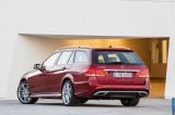 Ð¤Ð¾Ñ‚Ð¾Ð³Ñ€Ð°Ñ„Ð¸Ñ Ð°Ð²Ñ‚Ð¾Ð¼Ð¾Ð±Ð¸Ð»Ñ 2014 Mercedes-Benz E-class Estate â„–001 Ð“Ð°Ð»ÐµÑ€ÐµÑ Ñ„Ð¾Ñ‚Ð¾Ð³Ñ€Ð°Ñ„Ð¸Ð¹ и обоев рабочего Ñтола Ñ Ð¸Ð·Ð¾Ð±Ñ€Ð°Ð¶ÐµÐ½Ð¸ÐµÐ¼ ÑкÑтерьера, интерьера, конÑтрукции и дизайнерÑких риÑунков Ð°Ð²Ñ‚Ð¾Ð¼Ð¾Ð±Ð¸Ð»Ñ 2014 Mercedes-Benz E-class Estate.
