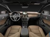 Ð¤Ð¾Ñ‚Ð¾Ð³Ñ€Ð°Ñ„Ð¸Ñ Ð°Ð²Ñ‚Ð¾Ð¼Ð¾Ð±Ð¸Ð»Ñ 2014 Mercedes-Benz GLA-class â„–052 Ð“Ð°Ð»ÐµÑ€ÐµÑ Ñ„Ð¾Ñ‚Ð¾Ð³Ñ€Ð°Ñ„Ð¸Ð¹ и обоев рабочего Ñтола Ñ Ð¸Ð·Ð¾Ð±Ñ€Ð°Ð¶ÐµÐ½Ð¸ÐµÐ¼ ÑкÑтерьера, интерьера, конÑтрукции и дизайнерÑких риÑунков Ð°Ð²Ñ‚Ð¾Ð¼Ð¾Ð±Ð¸Ð»Ñ 2014 Mercedes-Benz GLA-class.