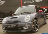 Ð“Ð°Ð»ÐµÑ€ÐµÑ Ñ„Ð¾Ñ‚Ð¾Ð³Ñ€Ð°Ñ„Ð¸Ð¹ Ð¸ Ð¾Ð±Ð¾ÐµÐ² Ñ€Ð°Ð±Ð¾Ñ‡ÐµÐ³Ð¾ ÑÑ‚Ð¾Ð»Ð° Ñ Ð¸Ð·Ð¾Ð±Ñ€Ð°Ð¶ÐµÐ½Ð¸ÐµÐ¼ ÑÐºÑÑ‚ÐµÑ€ÑŒÐµÑ€Ð°, Ð¸Ð½Ñ‚ÐµÑ€ÑŒÐµÑ€Ð°, ÐºÐ¾Ð½ÑÑ‚Ñ€ÑƒÐºÑ†Ð¸Ð¸ Ð¸ Ð´Ð¸Ð·Ð°Ð¹Ð½ÐµÑ€ÑÐºÐ¸Ñ… Ñ€Ð¸ÑÑƒÐ½ÐºÐ¾Ð² Ð°Ð²Ñ‚Ð¾Ð¼Ð¾Ð±Ð¸Ð»Ñ 2006 Mini Cooper S John Cooper Works GP tuning kit.