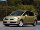 Ð¤Ð¾Ñ‚Ð¾Ð³Ñ€Ð°Ñ„Ð¸Ñ Ð°Ð²Ñ‚Ð¾Ð¼Ð¾Ð±Ð¸Ð»Ñ 2004 Nissan Tiida â„–001 Ð“Ð°Ð»ÐµÑ€ÐµÑ Ñ„Ð¾Ñ‚Ð¾Ð³Ñ€Ð°Ñ„Ð¸Ð¹ и обоев рабочего Ñтола Ñ Ð¸Ð·Ð¾Ð±Ñ€Ð°Ð¶ÐµÐ½Ð¸ÐµÐ¼ ÑкÑтерьера, интерьера, конÑтрукции и дизайнерÑких риÑунков Ð°Ð²Ñ‚Ð¾Ð¼Ð¾Ð±Ð¸Ð»Ñ 2004 Nissan Tiida.