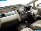 Ð¤Ð¾Ñ‚Ð¾Ð³Ñ€Ð°Ñ„Ð¸Ñ Ð°Ð²Ñ‚Ð¾Ð¼Ð¾Ð±Ð¸Ð»Ñ 2004 Nissan Tiida â„–005 Ð“Ð°Ð»ÐµÑ€ÐµÑ Ñ„Ð¾Ñ‚Ð¾Ð³Ñ€Ð°Ñ„Ð¸Ð¹ и обоев рабочего Ñтола Ñ Ð¸Ð·Ð¾Ð±Ñ€Ð°Ð¶ÐµÐ½Ð¸ÐµÐ¼ ÑкÑтерьера, интерьера, конÑтрукции и дизайнерÑких риÑунков Ð°Ð²Ñ‚Ð¾Ð¼Ð¾Ð±Ð¸Ð»Ñ 2004 Nissan Tiida.