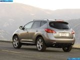 Ð“Ð°Ð»ÐµÑ€ÐµÑ Ñ„Ð¾Ñ‚Ð¾Ð³Ñ€Ð°Ñ„Ð¸Ð¹ Ð¸ Ð¾Ð±Ð¾ÐµÐ² Ñ€Ð°Ð±Ð¾Ñ‡ÐµÐ³Ð¾ ÑÑ‚Ð¾Ð»Ð° Ñ Ð¸Ð·Ð¾Ð±Ñ€Ð°Ð¶ÐµÐ½Ð¸ÐµÐ¼ ÑÐºÑÑ‚ÐµÑ€ÑŒÐµÑ€Ð°, Ð¸Ð½Ñ‚ÐµÑ€ÑŒÐµÑ€Ð°, ÐºÐ¾Ð½ÑÑ‚Ñ€ÑƒÐºÑ†Ð¸Ð¸ Ð¸ Ð´Ð¸Ð·Ð°Ð¹Ð½ÐµÑ€ÑÐºÐ¸Ñ… Ñ€Ð¸ÑÑƒÐ½ÐºÐ¾Ð² Ð°Ð²Ñ‚Ð¾Ð¼Ð¾Ð±Ð¸Ð»Ñ 2009 Nissan Murano.