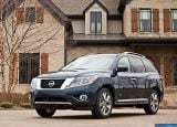 Ð¤Ð¾Ñ‚Ð¾Ð³Ñ€Ð°Ñ„Ð¸Ñ Ð°Ð²Ñ‚Ð¾Ð¼Ð¾Ð±Ð¸Ð»Ñ 2014 Nissan Pathfinder Hybrid â„–001 Ð“Ð°Ð»ÐµÑ€ÐµÑ Ñ„Ð¾Ñ‚Ð¾Ð³Ñ€Ð°Ñ„Ð¸Ð¹ и обоев рабочего Ñтола Ñ Ð¸Ð·Ð¾Ð±Ñ€Ð°Ð¶ÐµÐ½Ð¸ÐµÐ¼ ÑкÑтерьера, интерьера, конÑтрукции и дизайнерÑких риÑунков Ð°Ð²Ñ‚Ð¾Ð¼Ð¾Ð±Ð¸Ð»Ñ 2014 Nissan Pathfinder Hybrid.