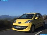 Ð¤Ð¾Ñ‚Ð¾Ð³Ñ€Ð°Ñ„Ð¸Ñ Ð°Ð²Ñ‚Ð¾Ð¼Ð¾Ð±Ð¸Ð»Ñ 2005 Peugeot 107 â„–016 Ð“Ð°Ð»ÐµÑ€ÐµÑ Ñ„Ð¾Ñ‚Ð¾Ð³Ñ€Ð°Ñ„Ð¸Ð¹ и обоев рабочего Ñтола Ñ Ð¸Ð·Ð¾Ð±Ñ€Ð°Ð¶ÐµÐ½Ð¸ÐµÐ¼ ÑкÑтерьера, интерьера, конÑтрукции и дизайнерÑких риÑунков Ð°Ð²Ñ‚Ð¾Ð¼Ð¾Ð±Ð¸Ð»Ñ 2005 Peugeot 107.