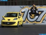Ð¤Ð¾Ñ‚Ð¾Ð³Ñ€Ð°Ñ„Ð¸Ñ Ð°Ð²Ñ‚Ð¾Ð¼Ð¾Ð±Ð¸Ð»Ñ 2005 Peugeot 107 â„–035 Ð“Ð°Ð»ÐµÑ€ÐµÑ Ñ„Ð¾Ñ‚Ð¾Ð³Ñ€Ð°Ñ„Ð¸Ð¹ и обоев рабочего Ñтола Ñ Ð¸Ð·Ð¾Ð±Ñ€Ð°Ð¶ÐµÐ½Ð¸ÐµÐ¼ ÑкÑтерьера, интерьера, конÑтрукции и дизайнерÑких риÑунков Ð°Ð²Ñ‚Ð¾Ð¼Ð¾Ð±Ð¸Ð»Ñ 2005 Peugeot 107.