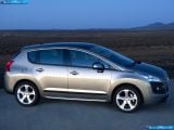 Ð¤Ð¾Ñ‚Ð¾Ð³Ñ€Ð°Ñ„Ð¸Ñ Ð°Ð²Ñ‚Ð¾Ð¼Ð¾Ð±Ð¸Ð»Ñ 2010 Peugeot 3008 â„–010 Ð“Ð°Ð»ÐµÑ€ÐµÑ Ñ„Ð¾Ñ‚Ð¾Ð³Ñ€Ð°Ñ„Ð¸Ð¹ и обоев рабочего Ñтола Ñ Ð¸Ð·Ð¾Ð±Ñ€Ð°Ð¶ÐµÐ½Ð¸ÐµÐ¼ ÑкÑтерьера, интерьера, конÑтрукции и дизайнерÑких риÑунков Ð°Ð²Ñ‚Ð¾Ð¼Ð¾Ð±Ð¸Ð»Ñ 2010 Peugeot 3008.